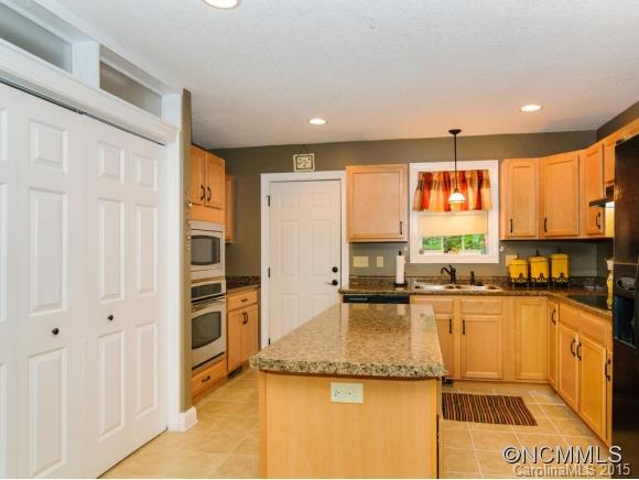 9 Pineview Road Fairview, NC 28730 - Photo 13 of 24 Gallery Image 13