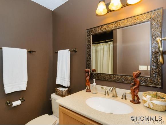 9 Pineview Road Fairview, NC 28730 - Photo 19 of 24 Gallery Image 19