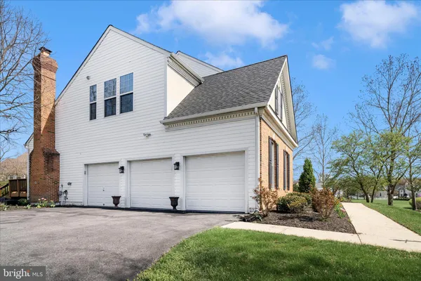 $974,552 | 8319 Hope Point Court, Millersville, MD 21108