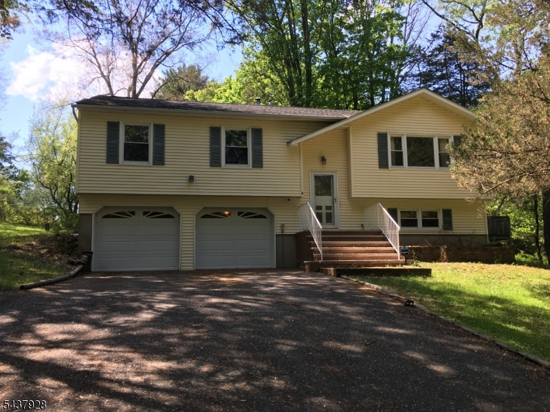 5 Hibbler Road Lebanon, NJ 08833 - Photo 1 of 16
