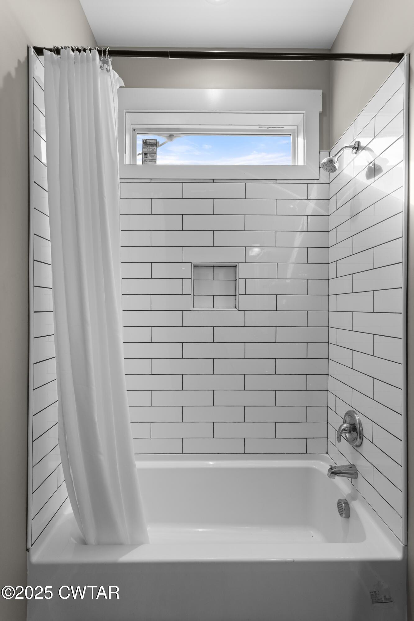 3154 Dodson Gap Road Culleoka, TN 38451 - Photo 29 of 36 a bathroom with bathtub and shower