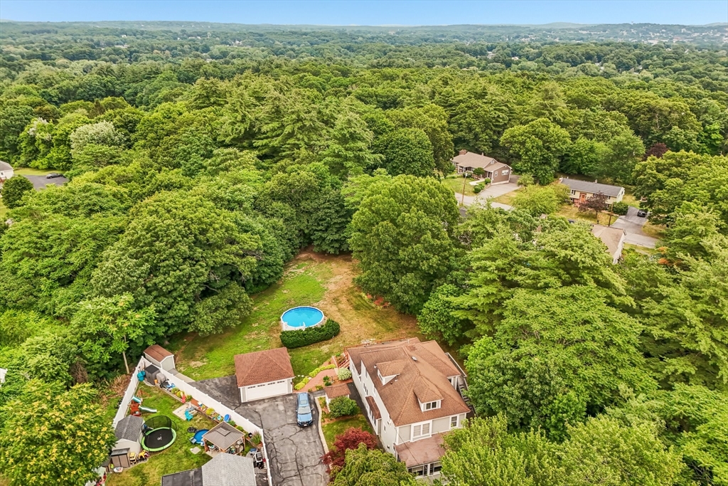 615 Mammoth Road Dracut, MA 01826 - Photo 37 of 41