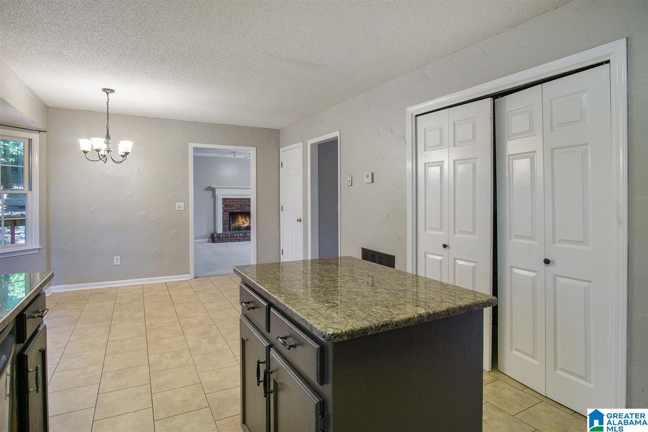 101 Spinnaker Lane Alabaster, AL 35007 - Photo 14 of 36