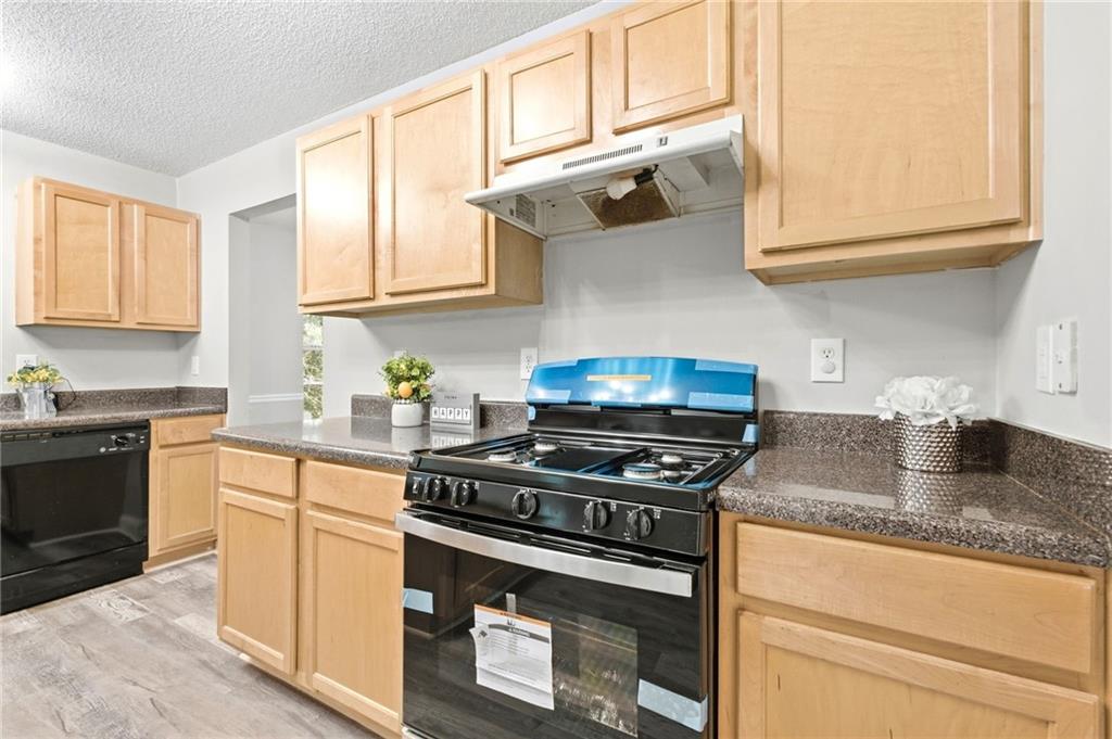 4821 Galleon Crossing Decatur, GA 30035 - Photo 12 of 34 Gallery Image 12