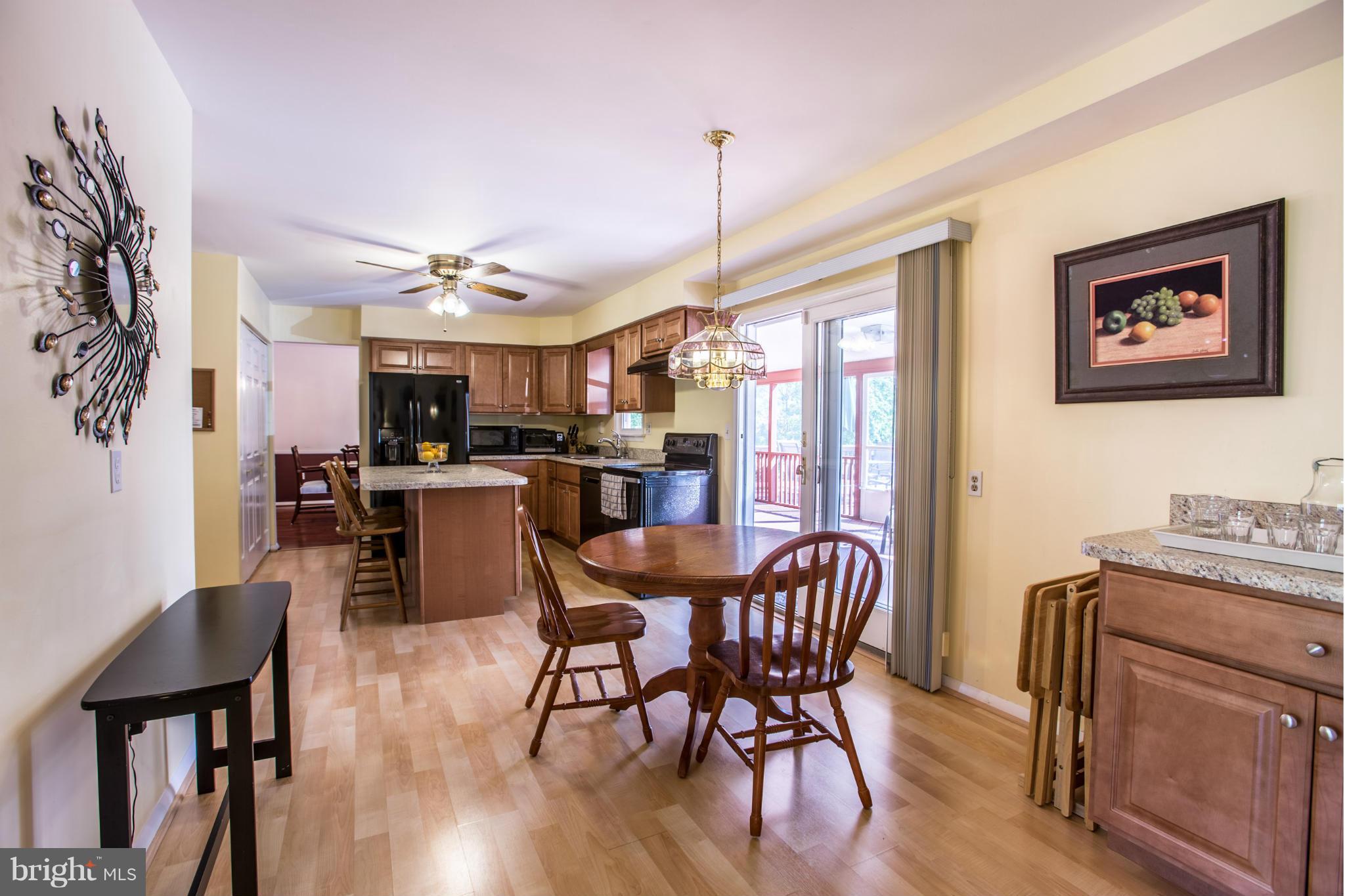 3951 London Bridge Road Finksburg, MD 21048 - Photo 6 of 27 Updated kitchen with plenty of table space