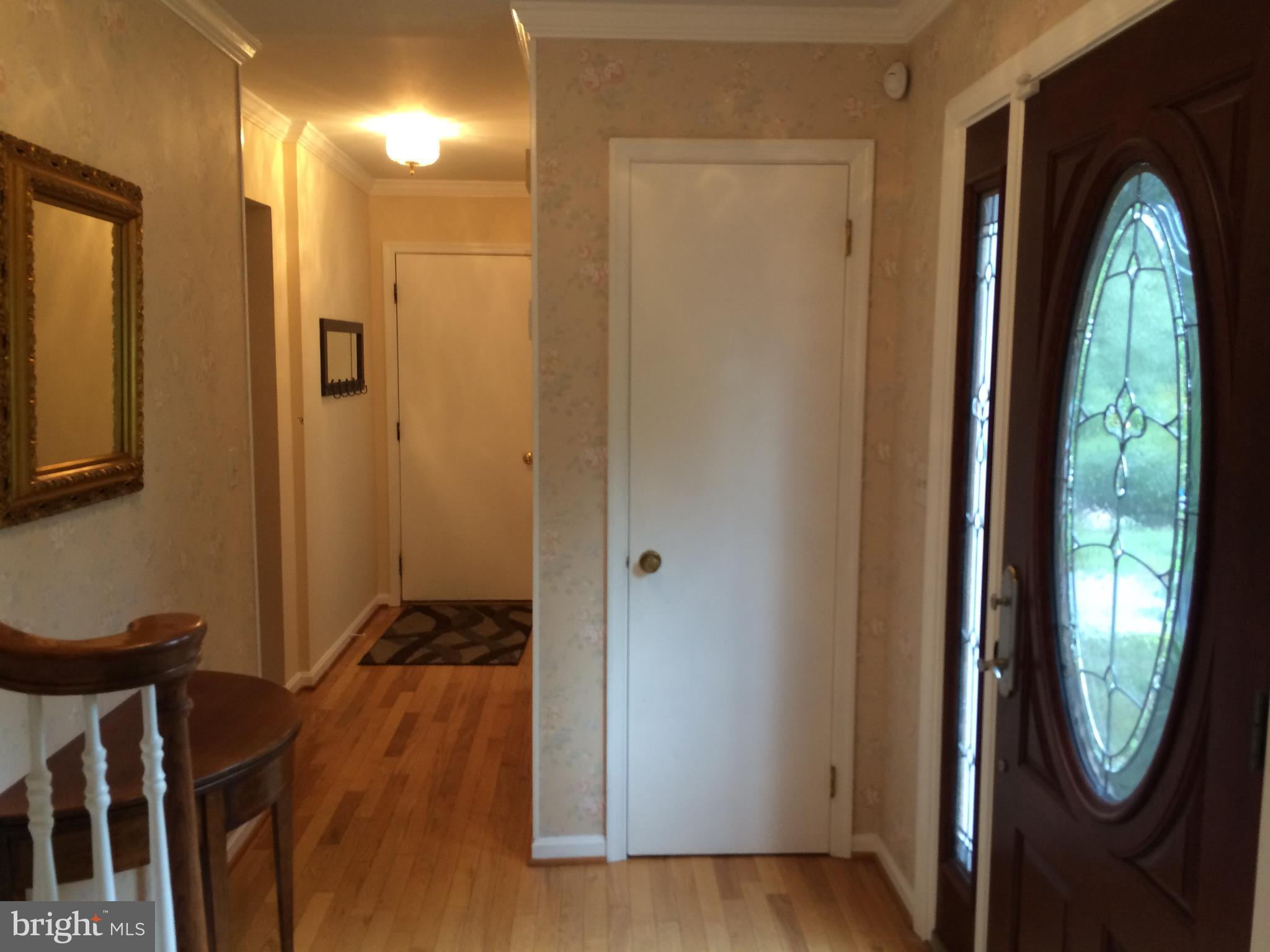 5861 Cari Road Huntingtown, MD 20639 - Photo 11 of 27 Entrance Foyer