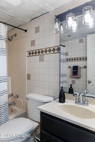 $282,499 | 685 River Road, Unit 314, Gatlinburg, TN 37738