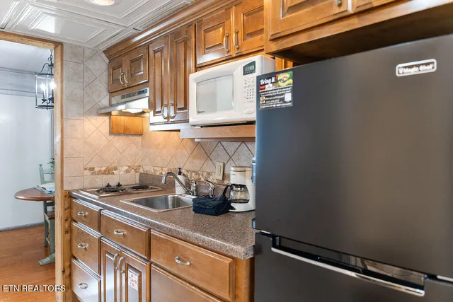 $282,499 | 685 River Road, Unit 314, Gatlinburg, TN 37738