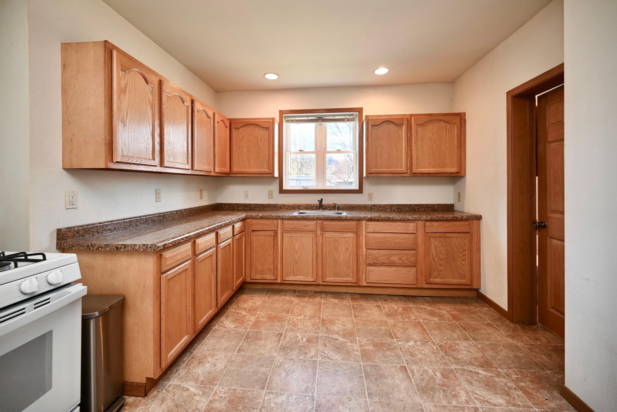 476 Main Street Winona, MN 55987 - Photo 8 of 26