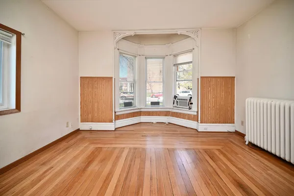 $255,000 | 476 Main Street, Winona, MN 55987