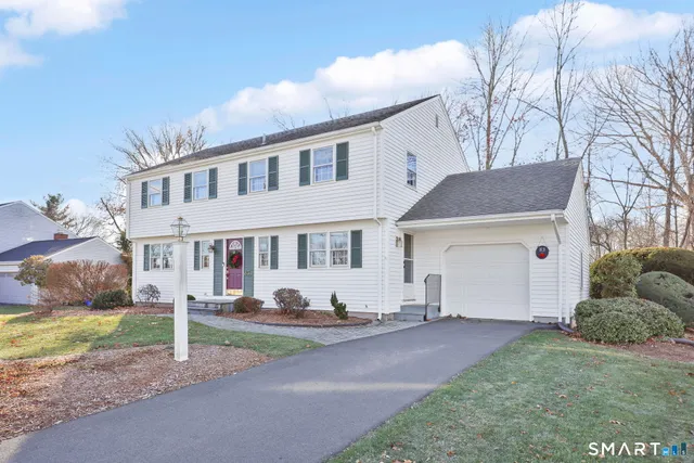$549,000 | 83 Apple Hill, Wethersfield, CT 06109