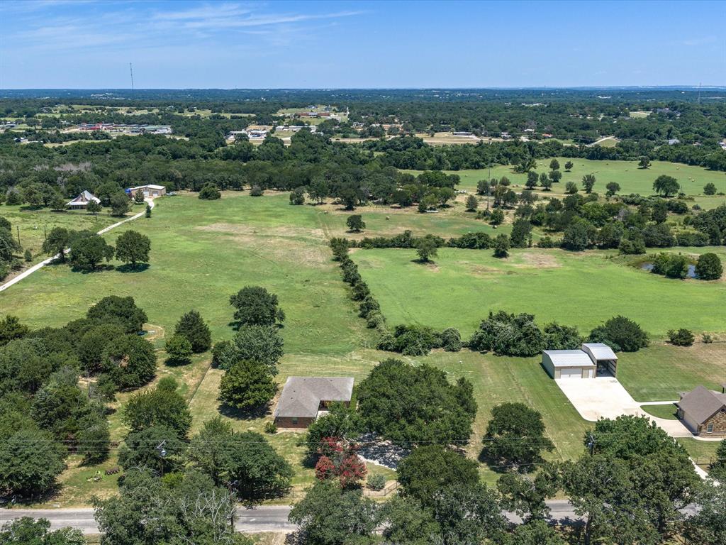 1100 Greg Street Azle, TX 76020 - Photo 36 of 39