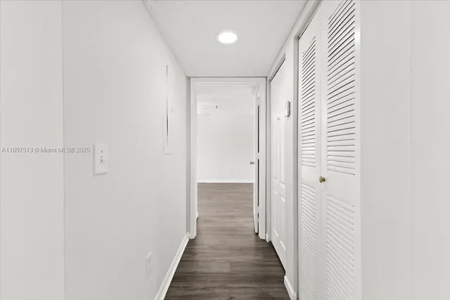 $2,050 | 5520 Northwest 61st Street, Unit 213, Coconut Creek, FL 33073