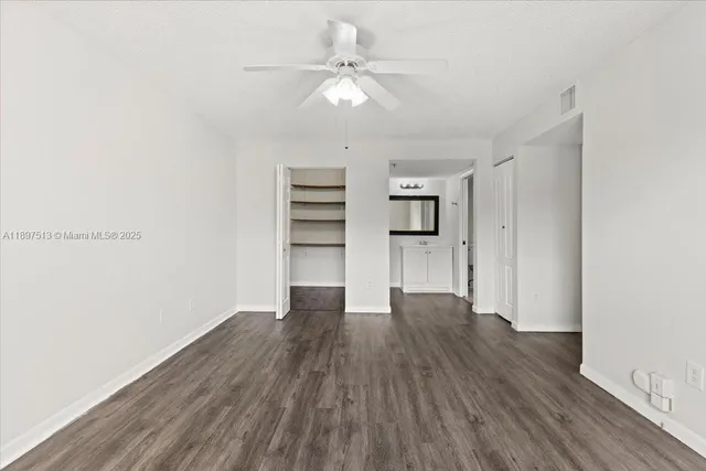 $2,050 | 5520 Northwest 61st Street, Unit 213, Coconut Creek, FL 33073