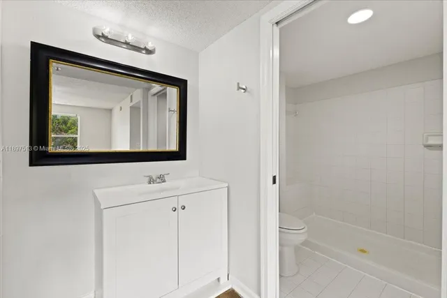 $2,050 | 5520 Northwest 61st Street, Unit 213, Coconut Creek, FL 33073