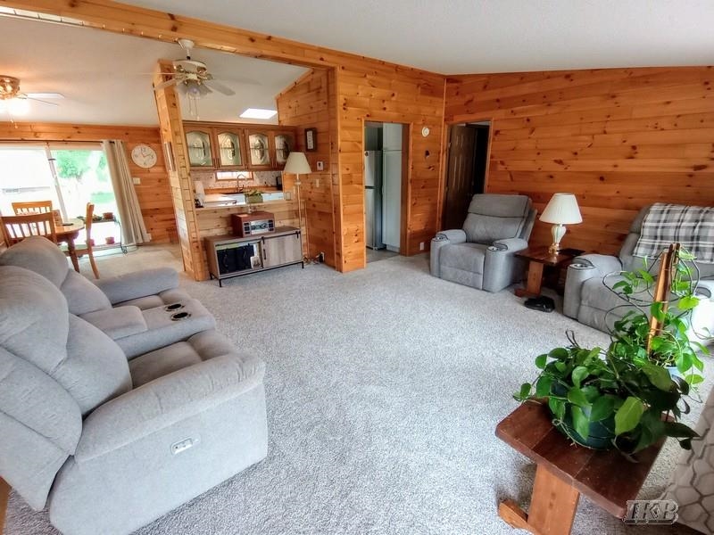 1245 Chappel Valley Road Gladwin, MI 48624 - Photo 4 of 31