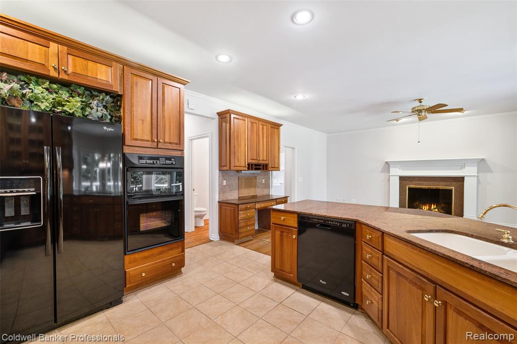 8661 Deerwood Road Clarkston, MI 48348 - Photo 24 of 82 Gallery Image 24