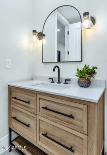 $2,500,000 | 1550 North 40th Street, Unit 12, Mesa, AZ 85205