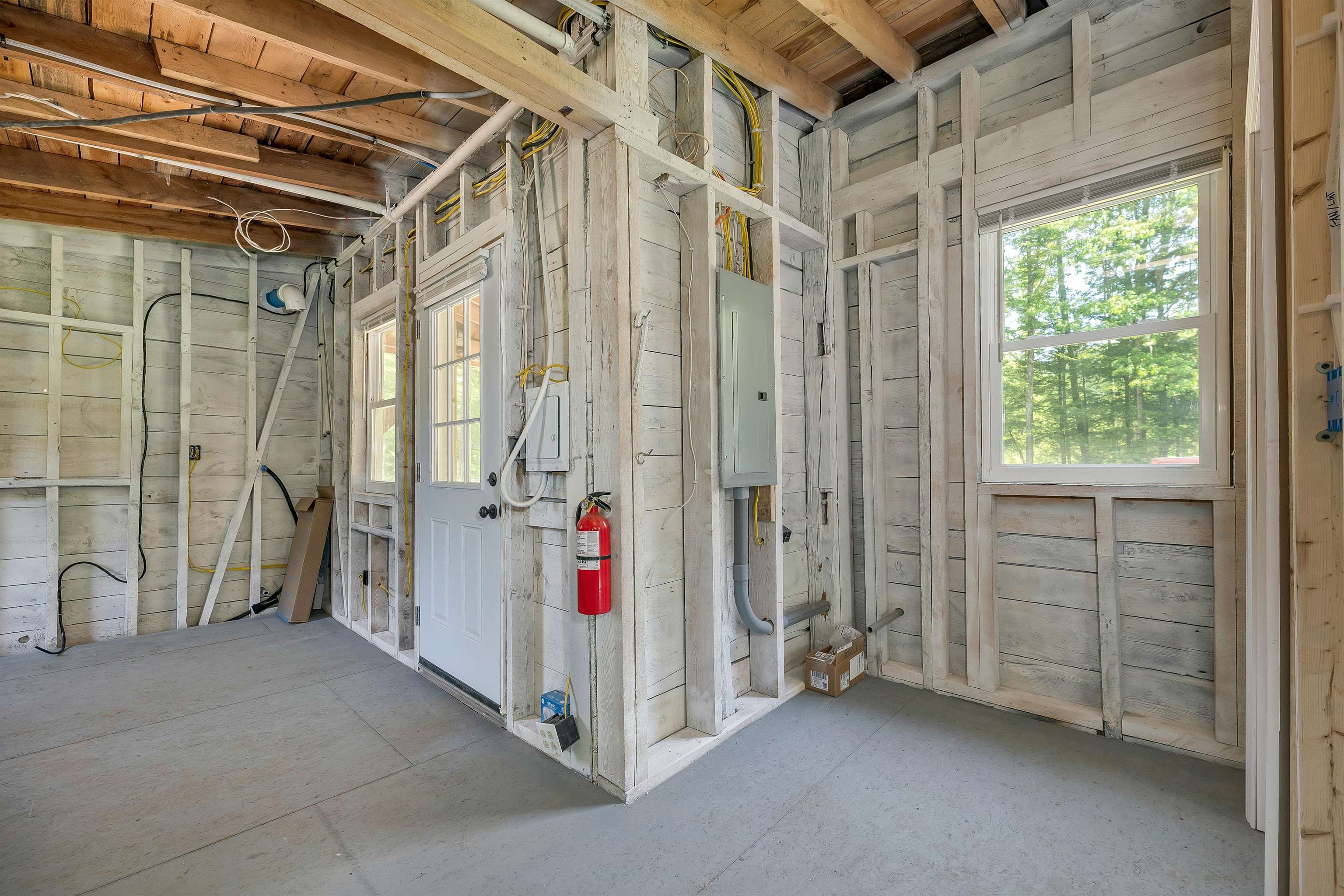 122 Bunker Hill Road Hill, NH 03243 - Photo 18 of 37 Gallery Image 18