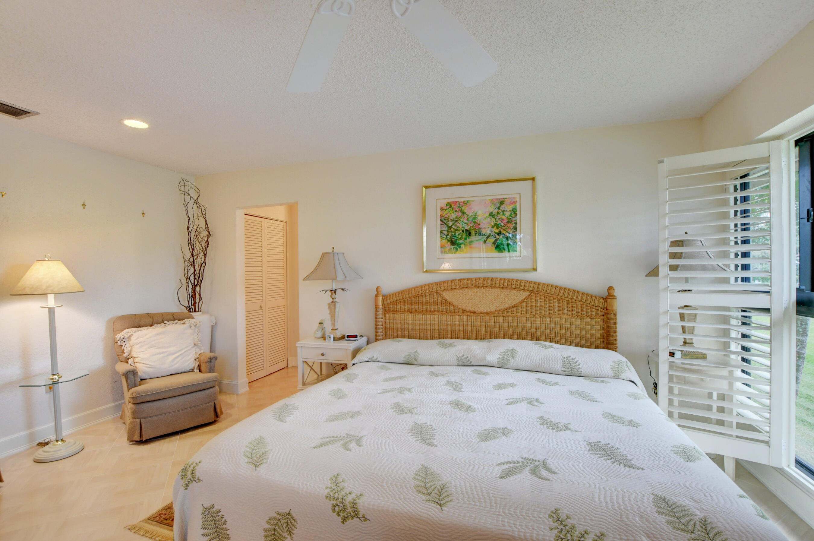 7759 Lakeside Boulevard, Unit 806 Boca Raton, FL 33434 - Photo 22 of 95 Master bedroom