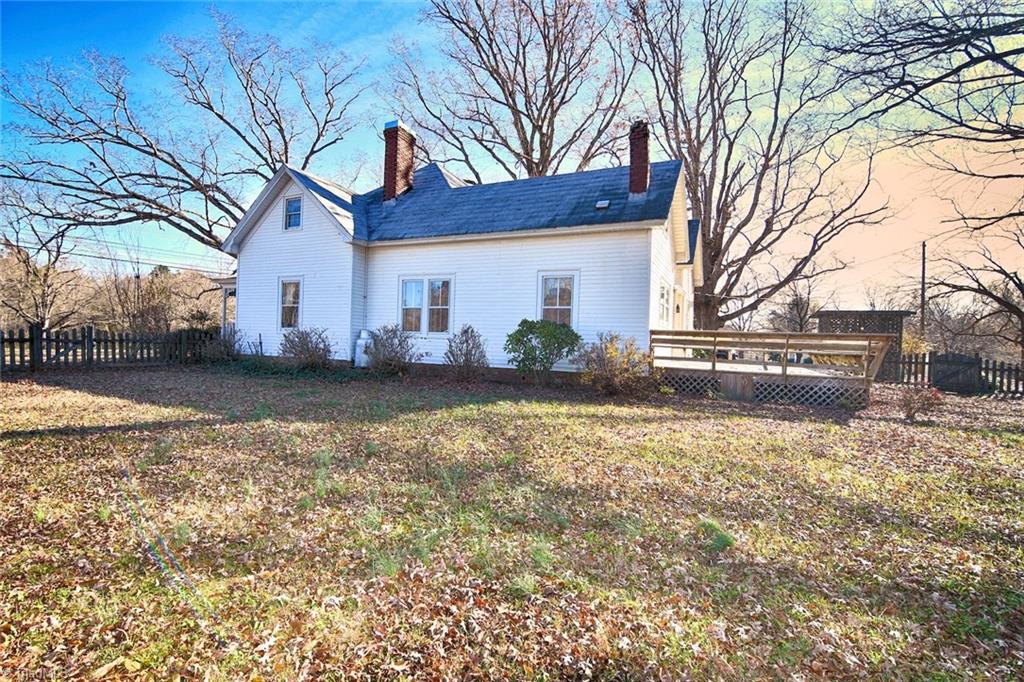 1605 Ridge Road Lexington, NC 27295 - Photo 5 of 49 Gallery Image 5