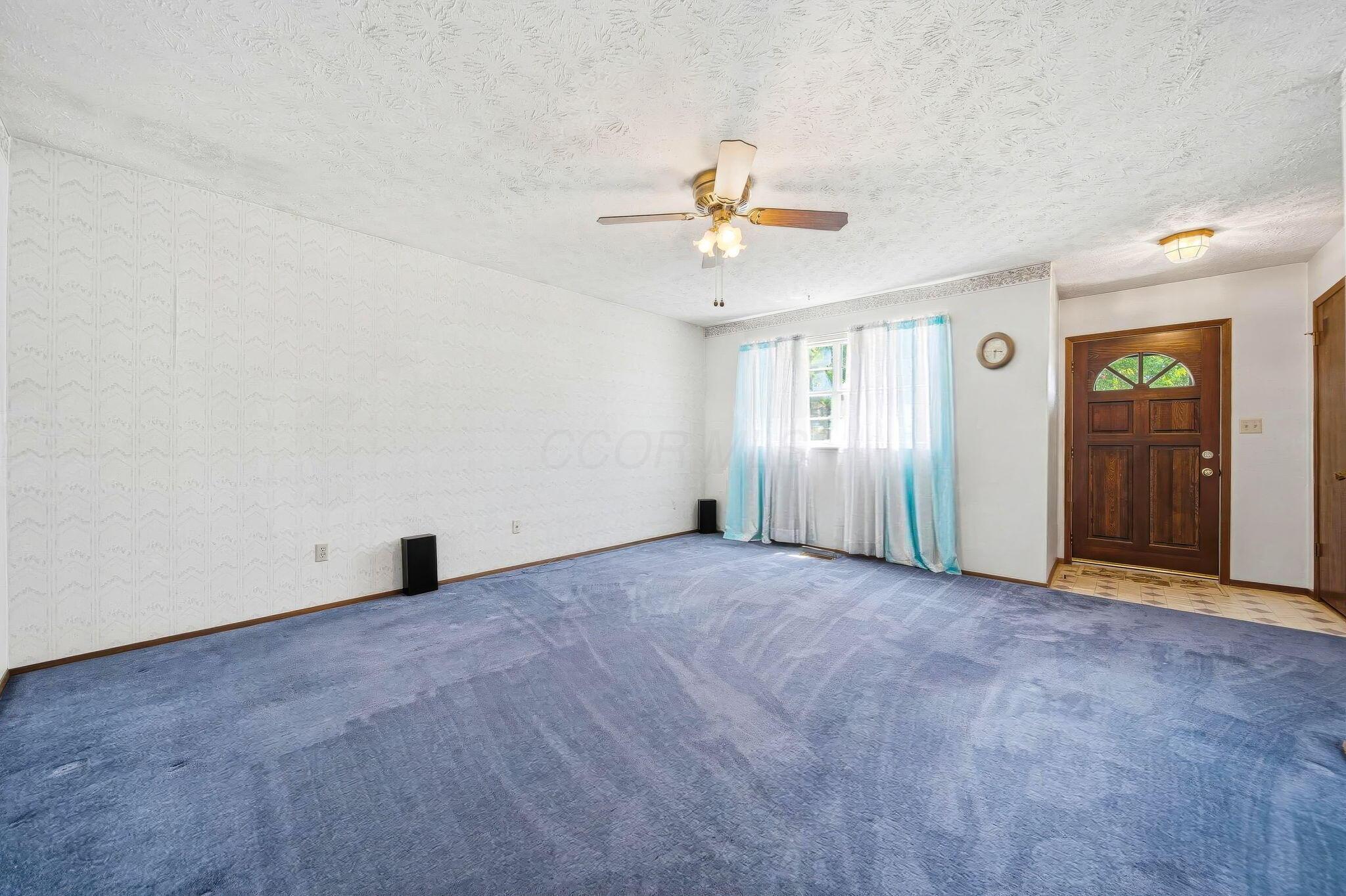 5332 Trabue Road Columbus, OH 43228 - Photo 8 of 55