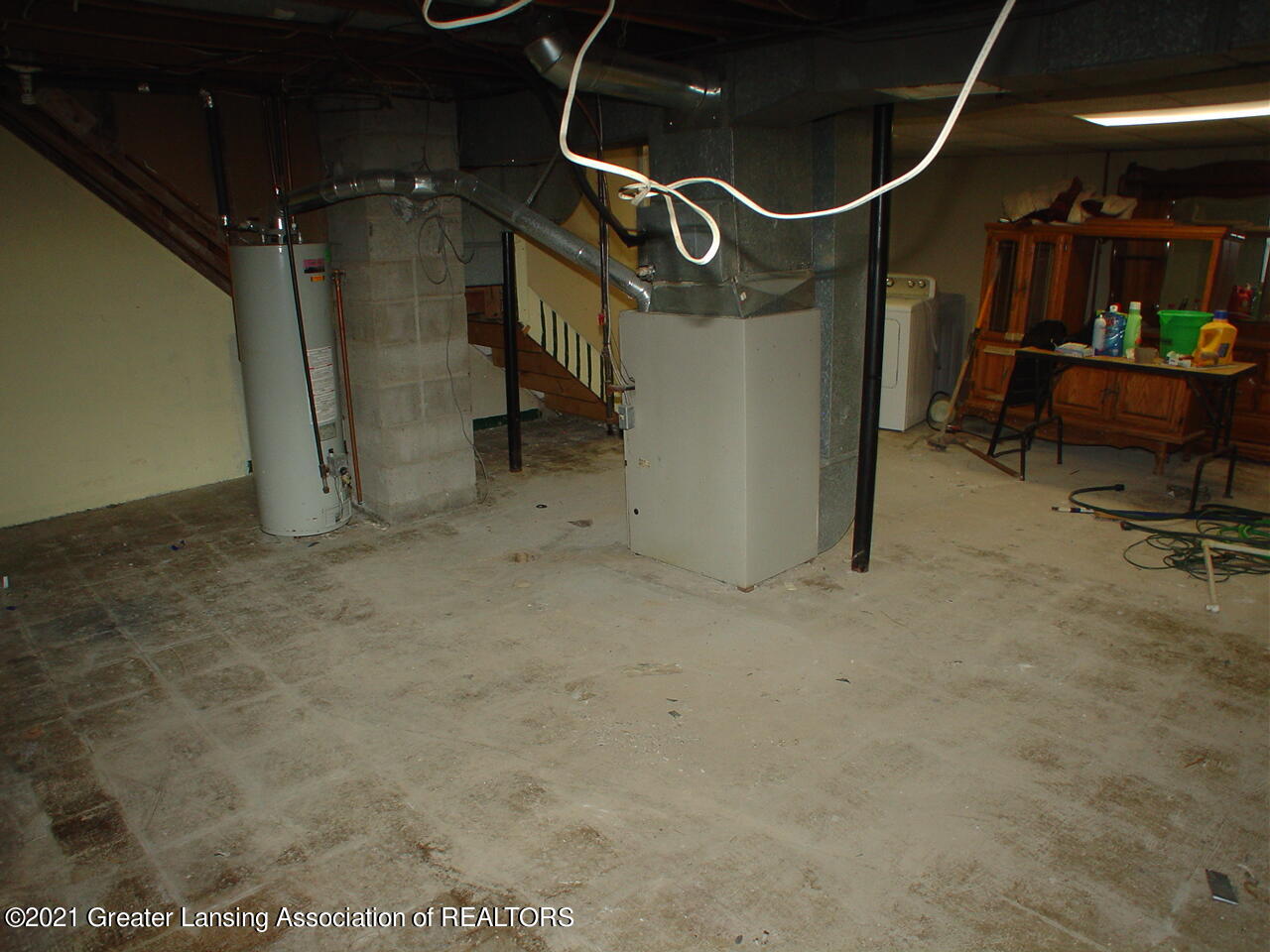 2910 Colchester Road Lansing, MI 48906 - Photo 35 of 53 29a. Basement