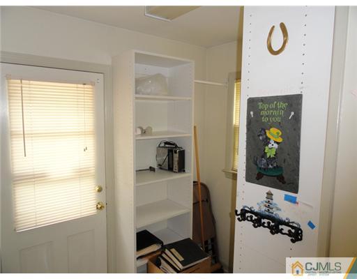 416 Calvert Road North Brunswick, NJ 08902 - Photo 4 of 14 Gallery Image 4