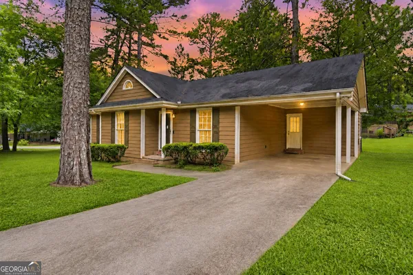 $249,900 | 241 Rutledge Drive, Winder, GA 30680