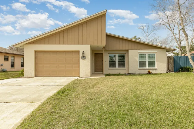 $2,200 | 446 Timberlake Drive, Melbourne, FL 32940