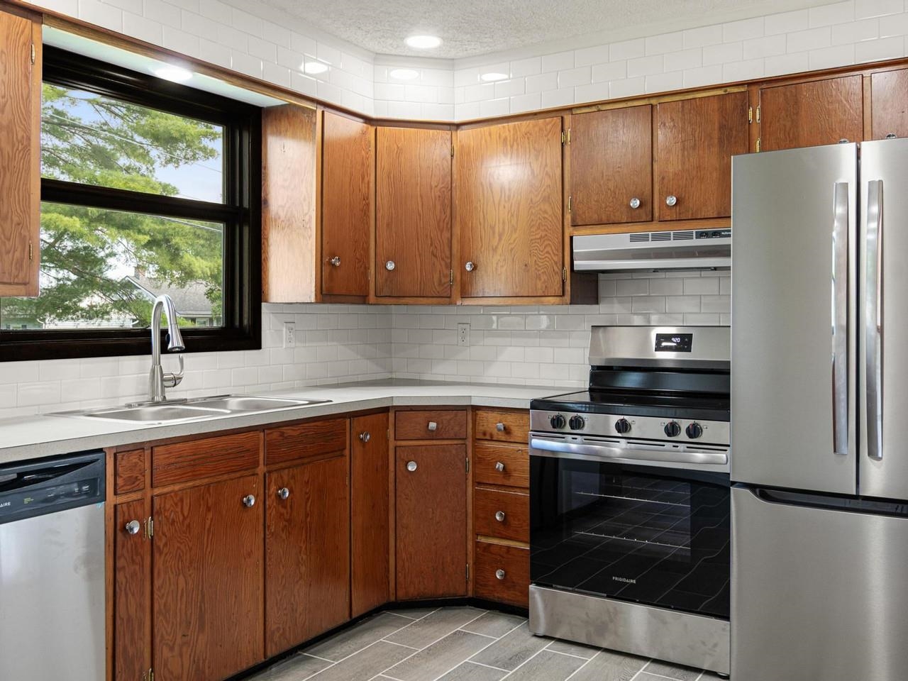 26 Jacques Street Barre, VT 05641 - Photo 14 of 45