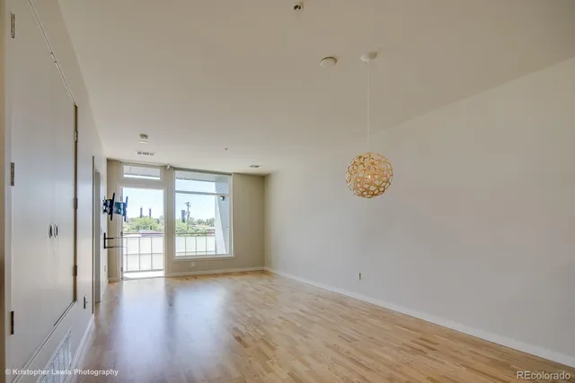 $2,350 | 3101 Blake Street, Unit 308, Denver, CO 80205