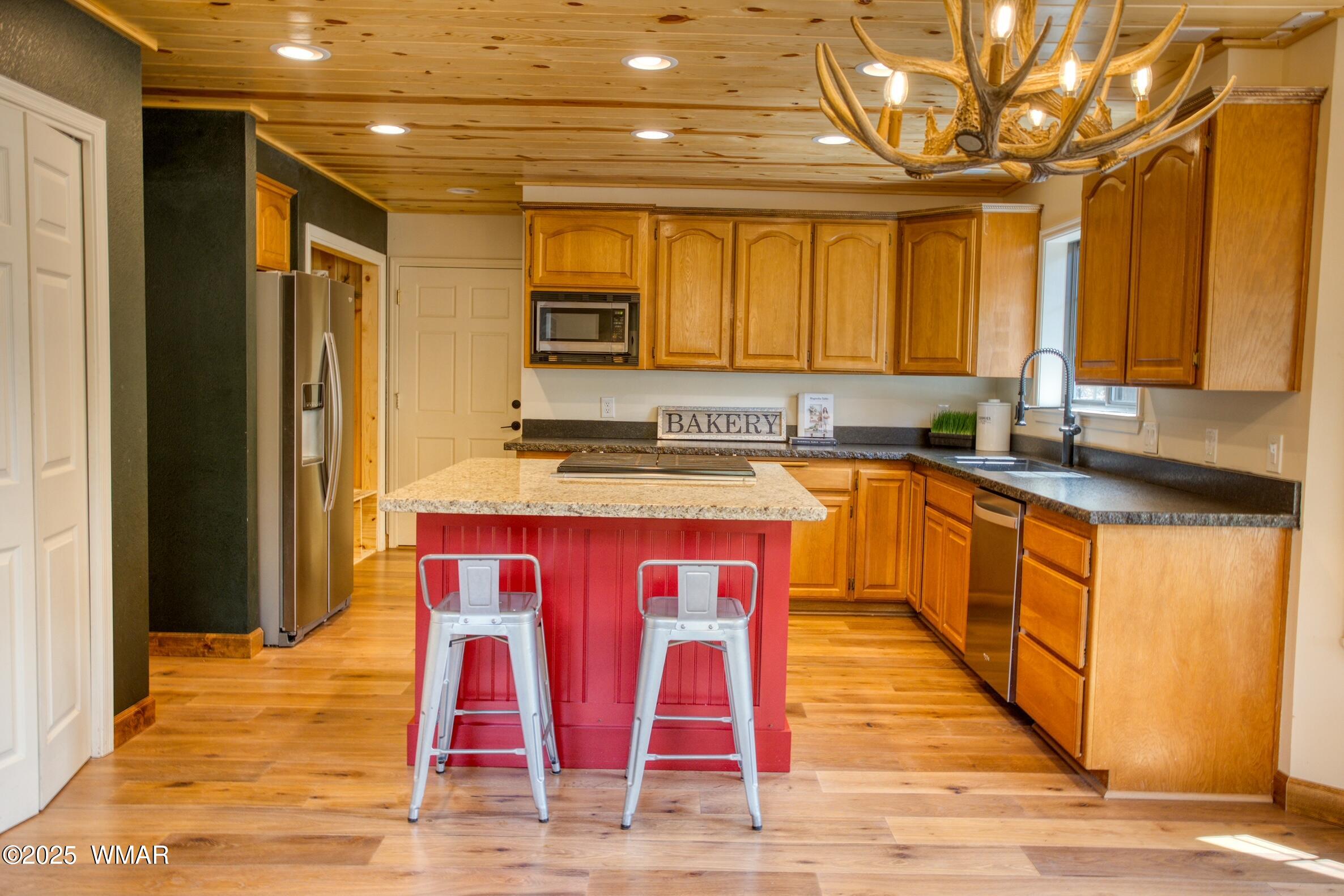 6578 Pinto Circle Pinetop, AZ 85935 - Photo 9 of 45 Kitchen 2