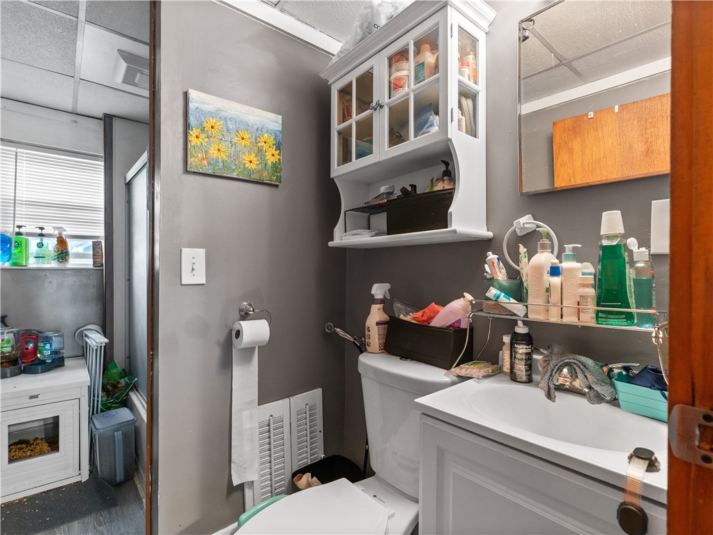 154 Summit Street Pawtucket, RI 02860 - Photo 17 of 25 Gallery Image 17