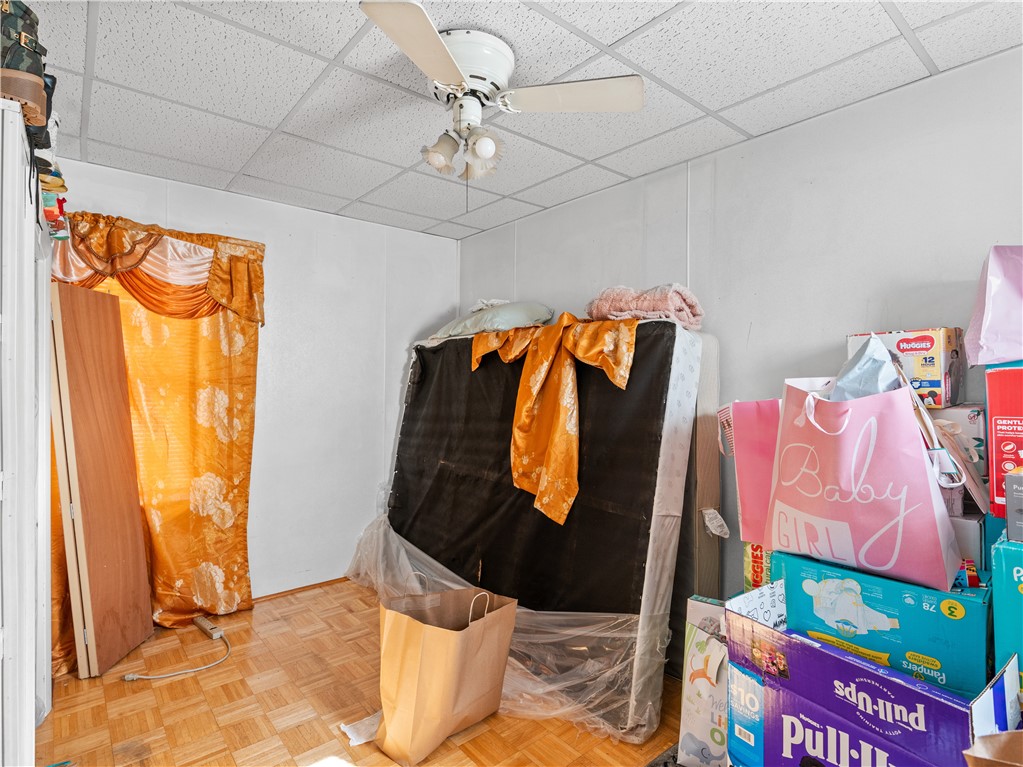 154 Summit Street Pawtucket, RI 02860 - Photo 9 of 25 Gallery Image 9