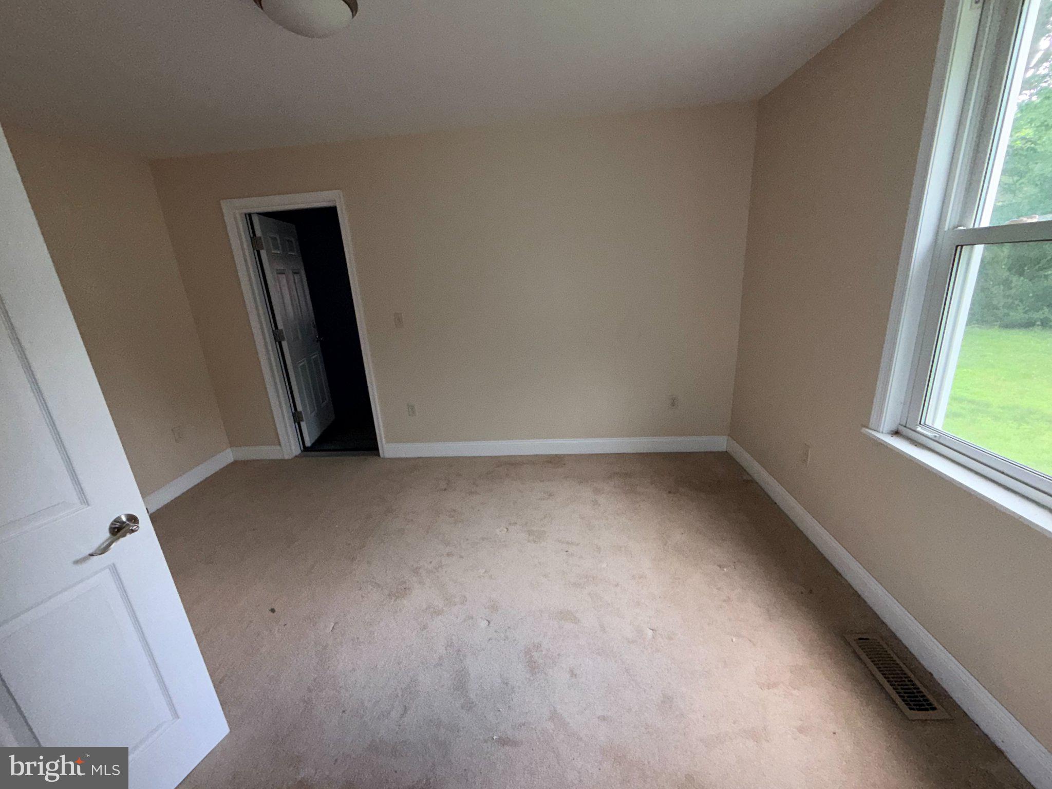 18705 Temperance Row Barton, MD 21521 - Photo 43 of 62 Spacious room with natural light.
