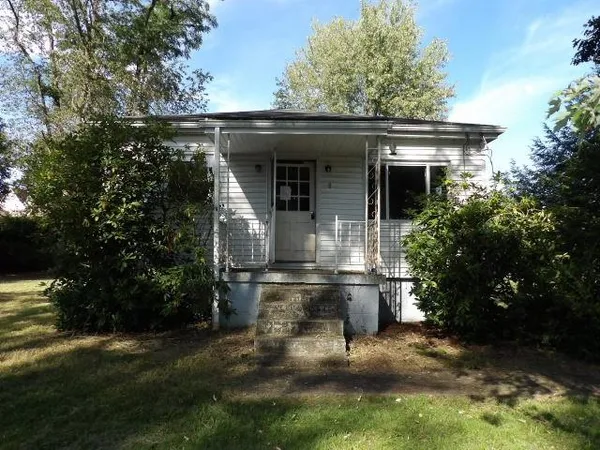 $79,900 | 8 5th Avenue, Scottdale, PA 15683