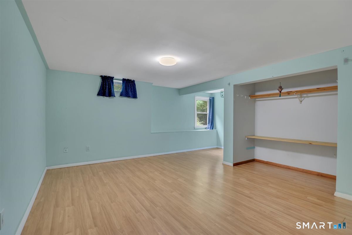 103 Grissom Road Manchester, CT 06042 - Photo 29 of 34 Gallery Image 29