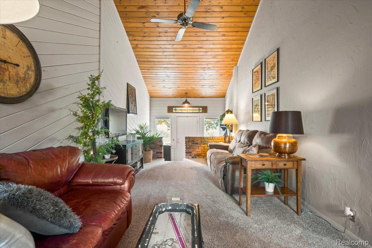 9200 Davisburg Road Clarkston, MI 48348 - Photo 12 of 77 Gallery Image 12