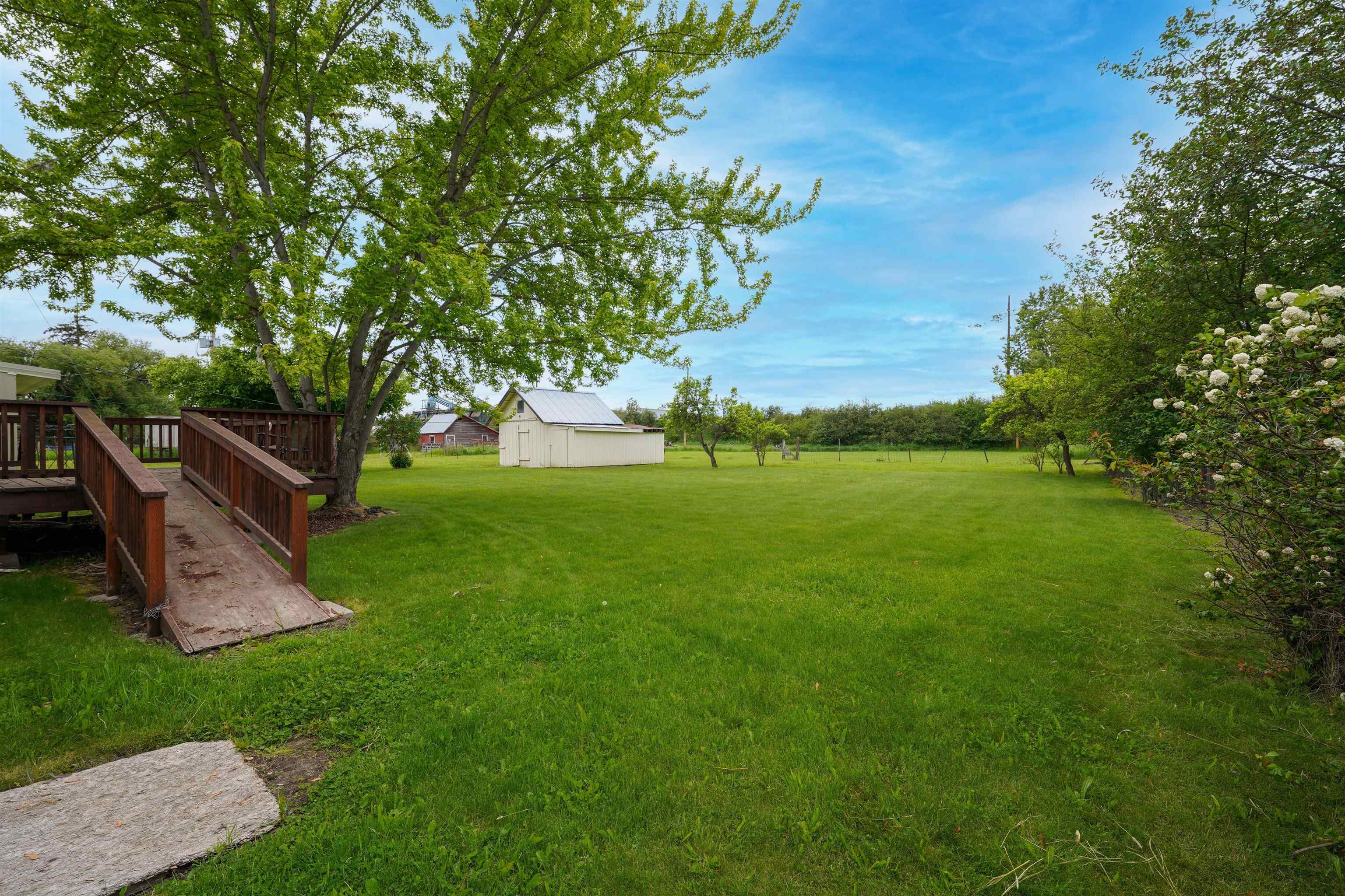 214 River Road Usk, WA 99180 - Photo 4 of 26