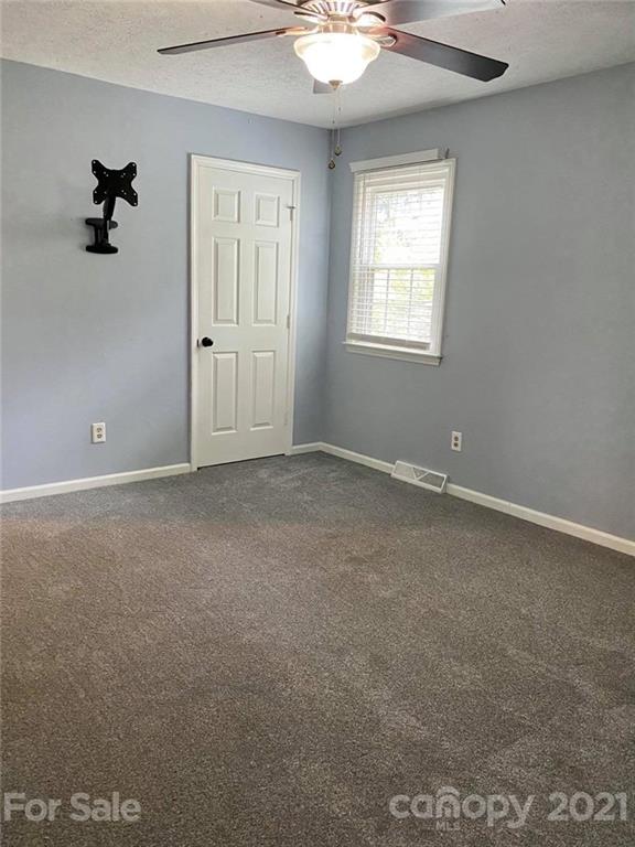 3319 Linwood Road Gastonia, NC 28052 - Photo 15 of 23 Gallery Image 15