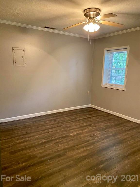 3319 Linwood Road Gastonia, NC 28052 - Photo 9 of 23 Gallery Image 9