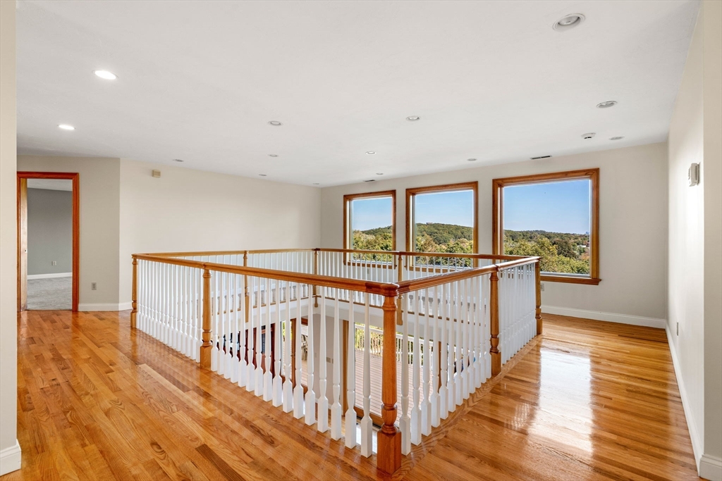 116 Raffaele Drive Waltham, MA 02452 - Photo 24 of 42 Gallery Image 24