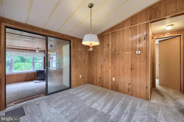 a view of a interior in a room