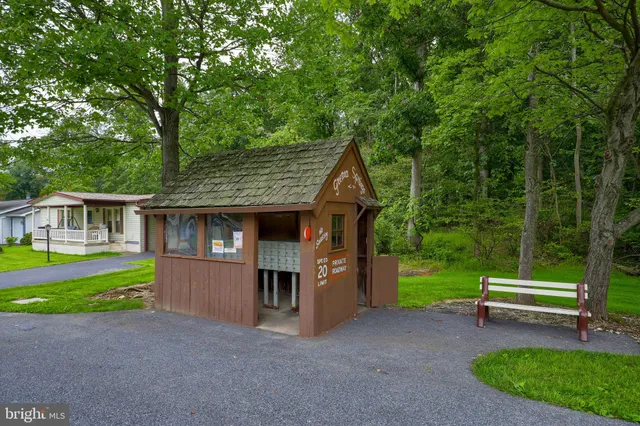 $172,000 | 109 Maple Avenue, Manheim, PA 17545