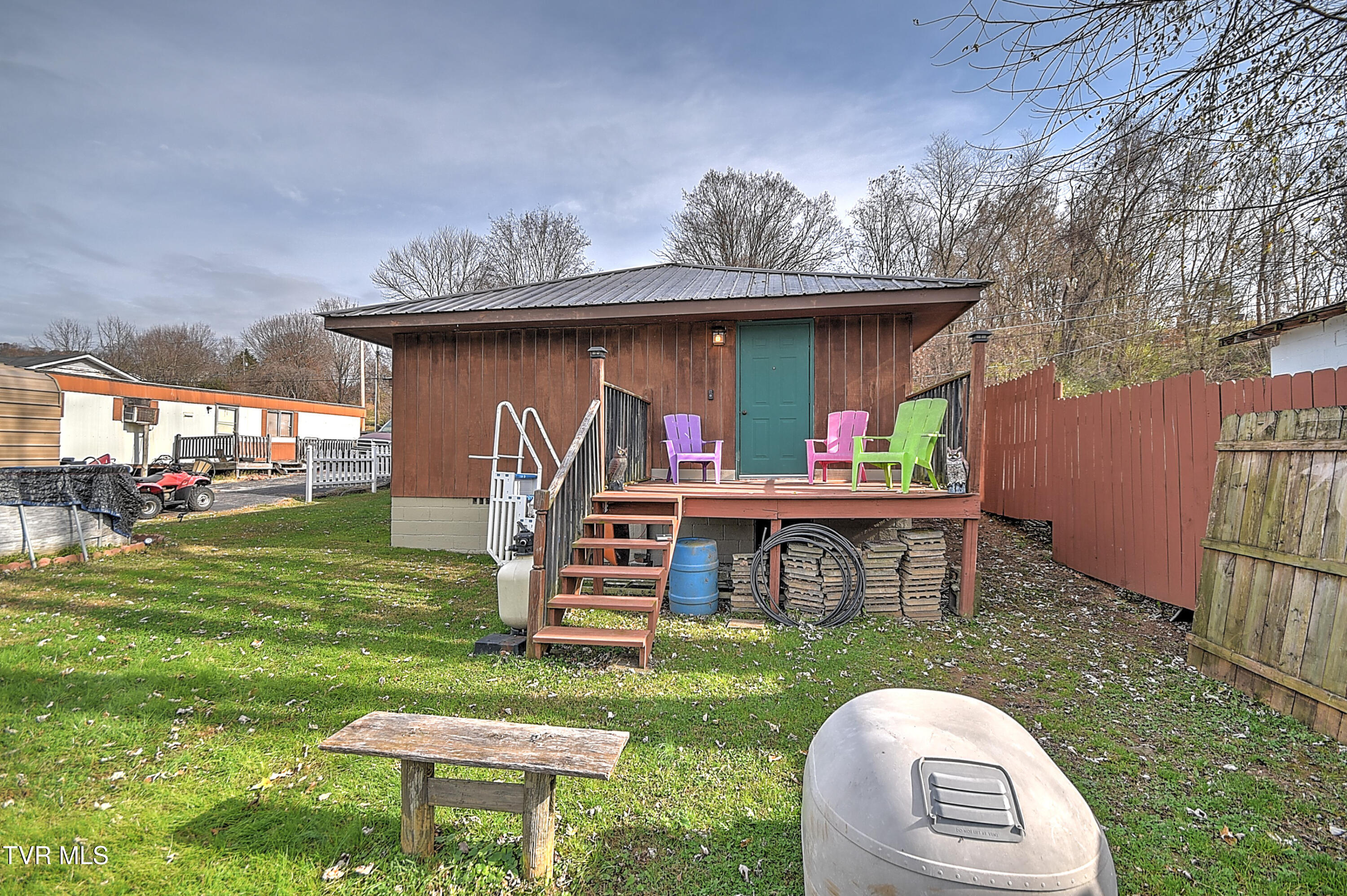 227 Old Beason Well Road Kingsport, TN 37660 - Photo 7 of 44 225 New Beason Well DP-35
