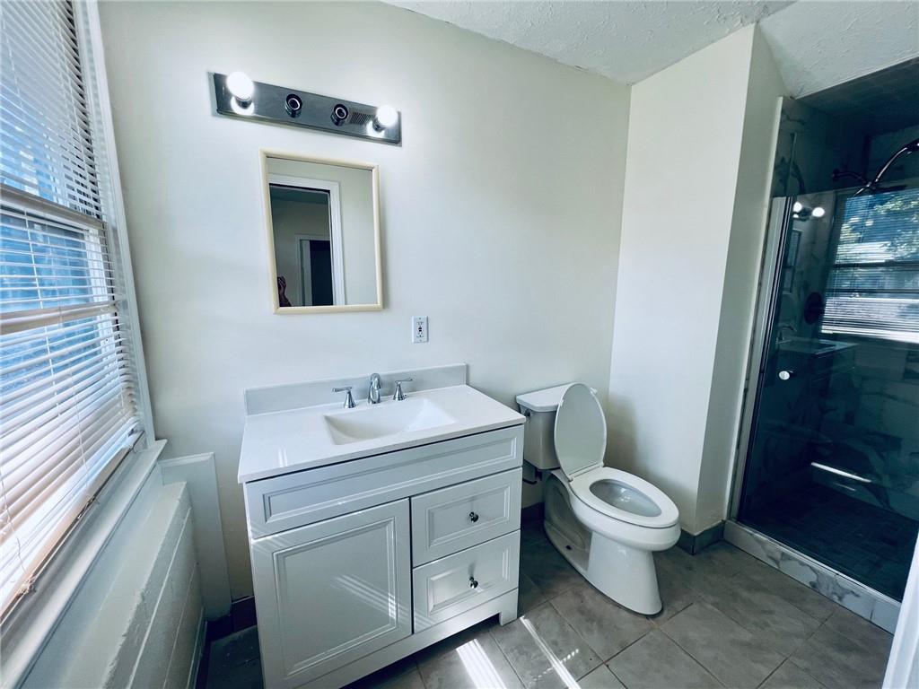4005 Shallowford Road Marietta, GA 30062 - Photo 9 of 21