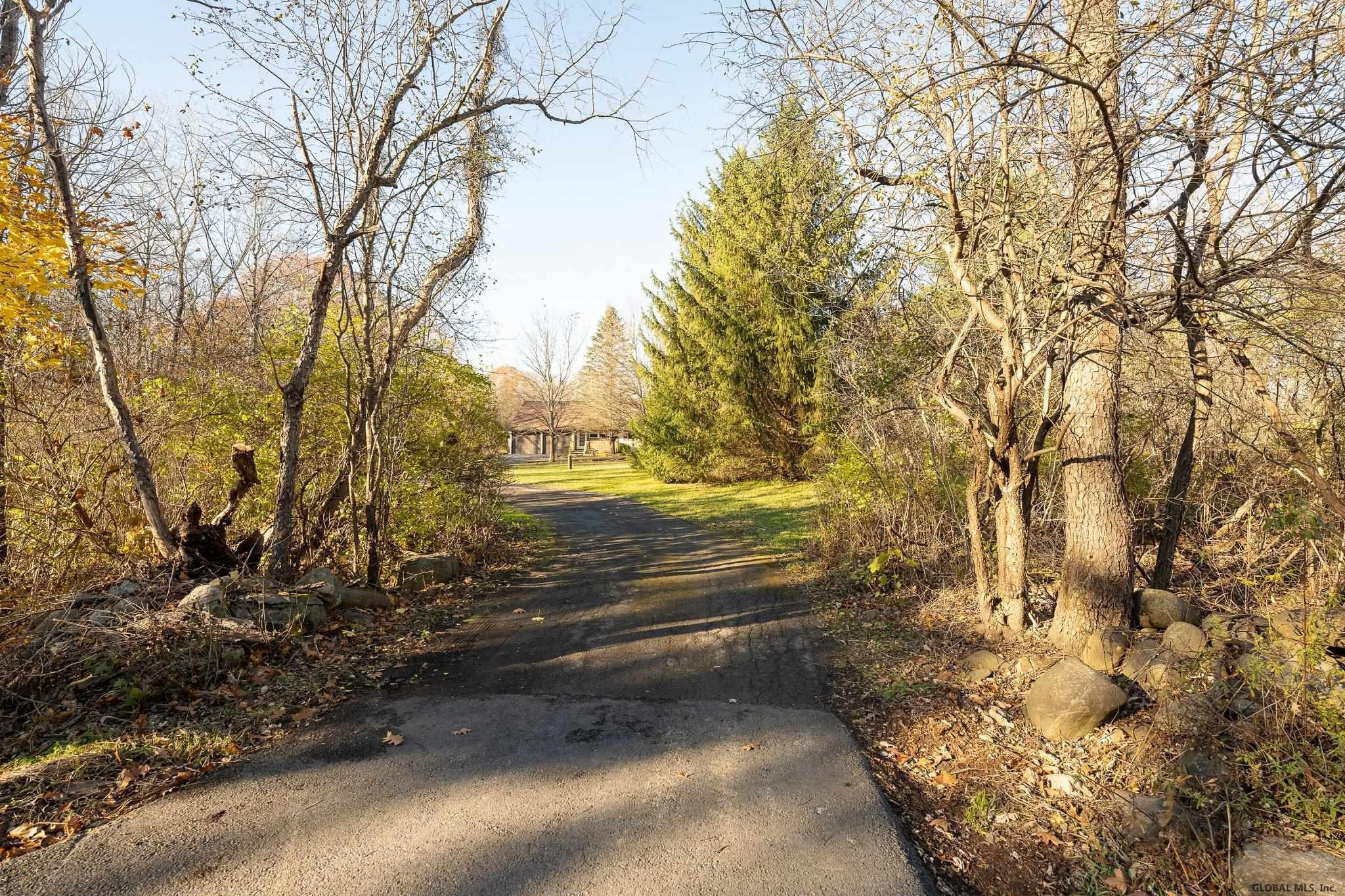108 Newman Road Charlton, NY 12302 - Photo 5 of 43 Photo 5