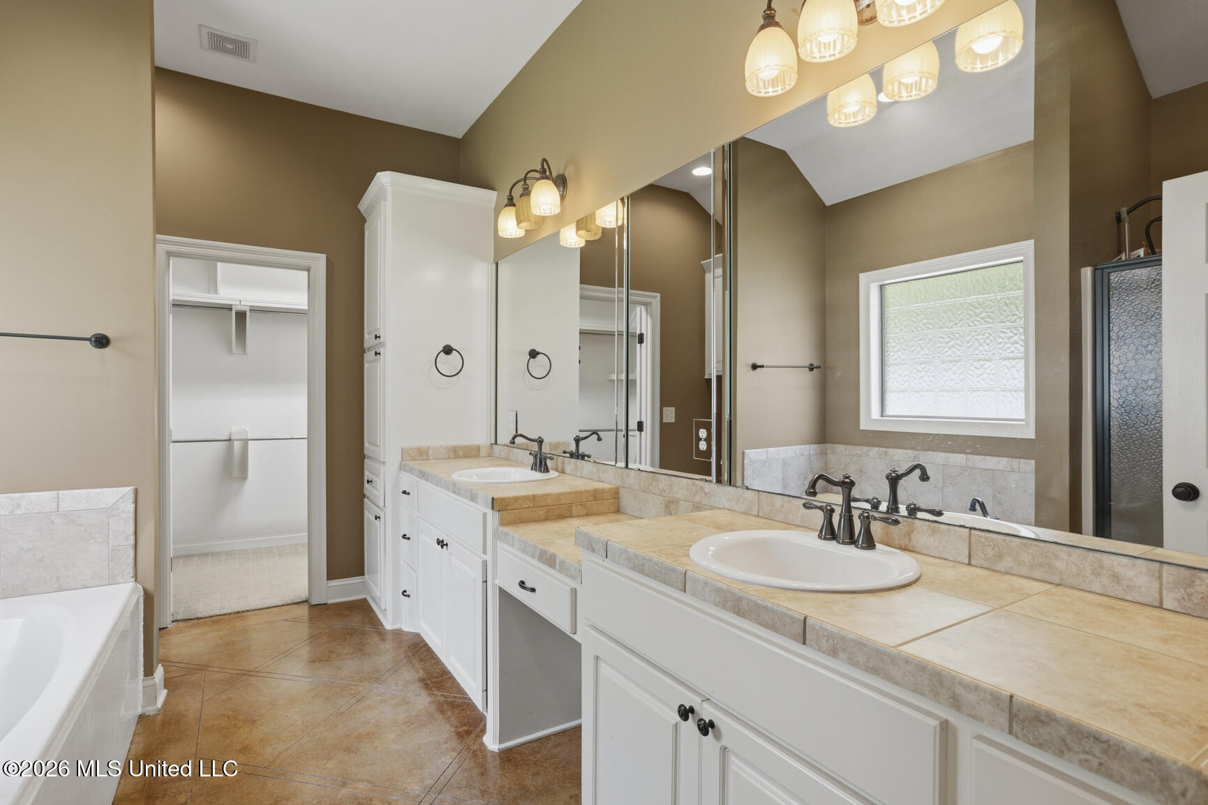 179 Copper Ridge Lane Florence, MS 39073 - Photo 13 of 24 179 Copper Ridge-14