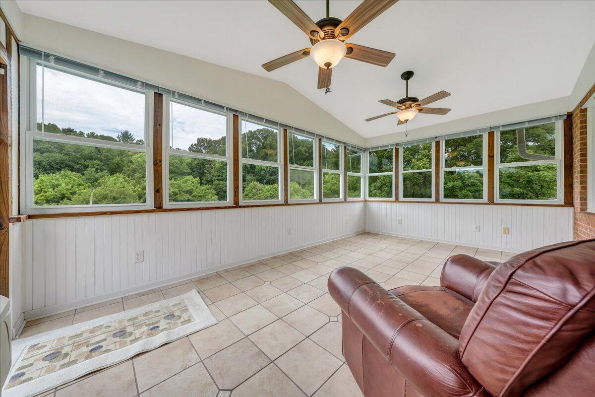 1066 Coopers Cove Road Hardy, VA 24101 - Photo 14 of 33 Sun Room